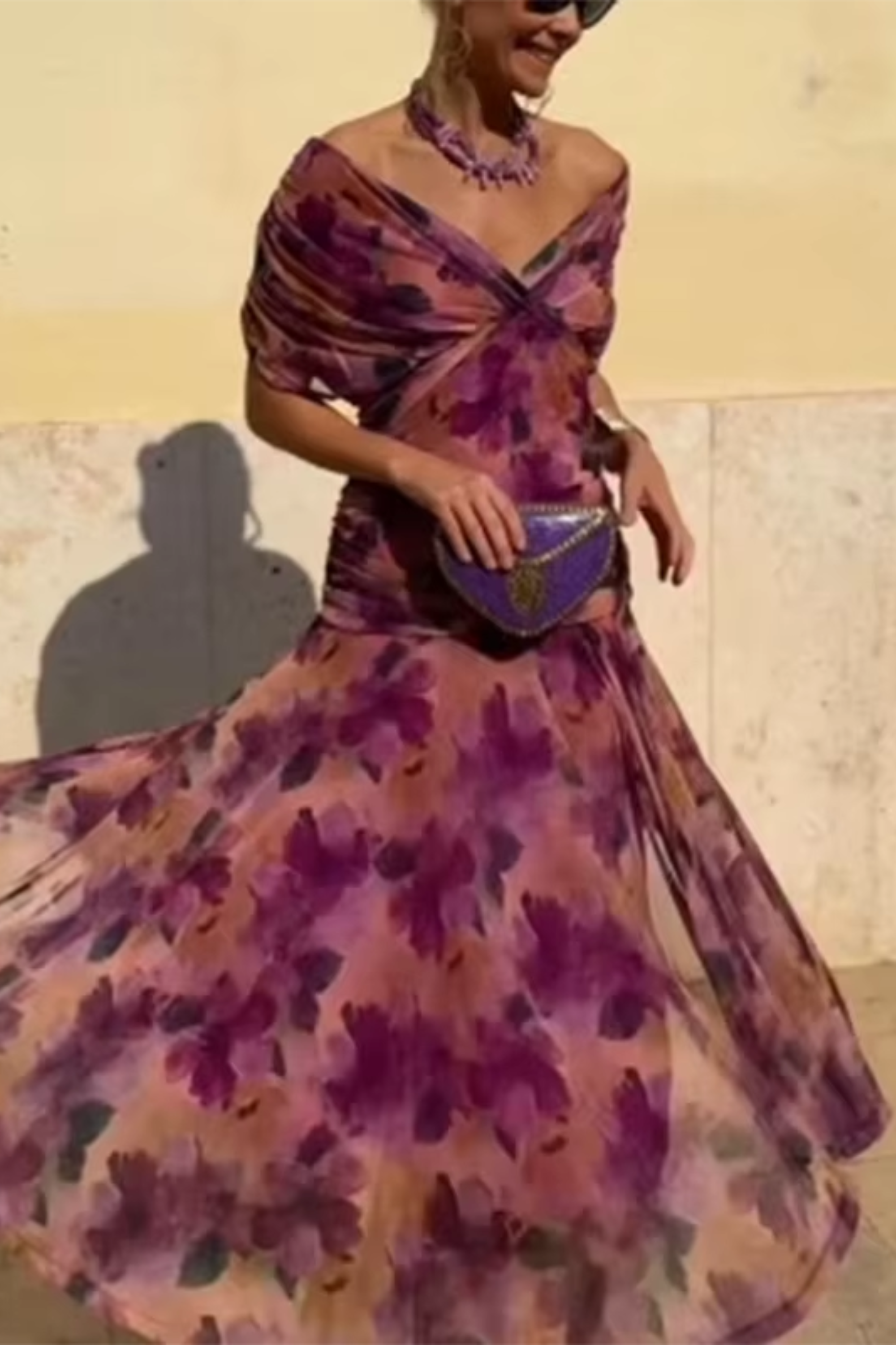 Hendrika™ | Vestido de Noche Floral Coral