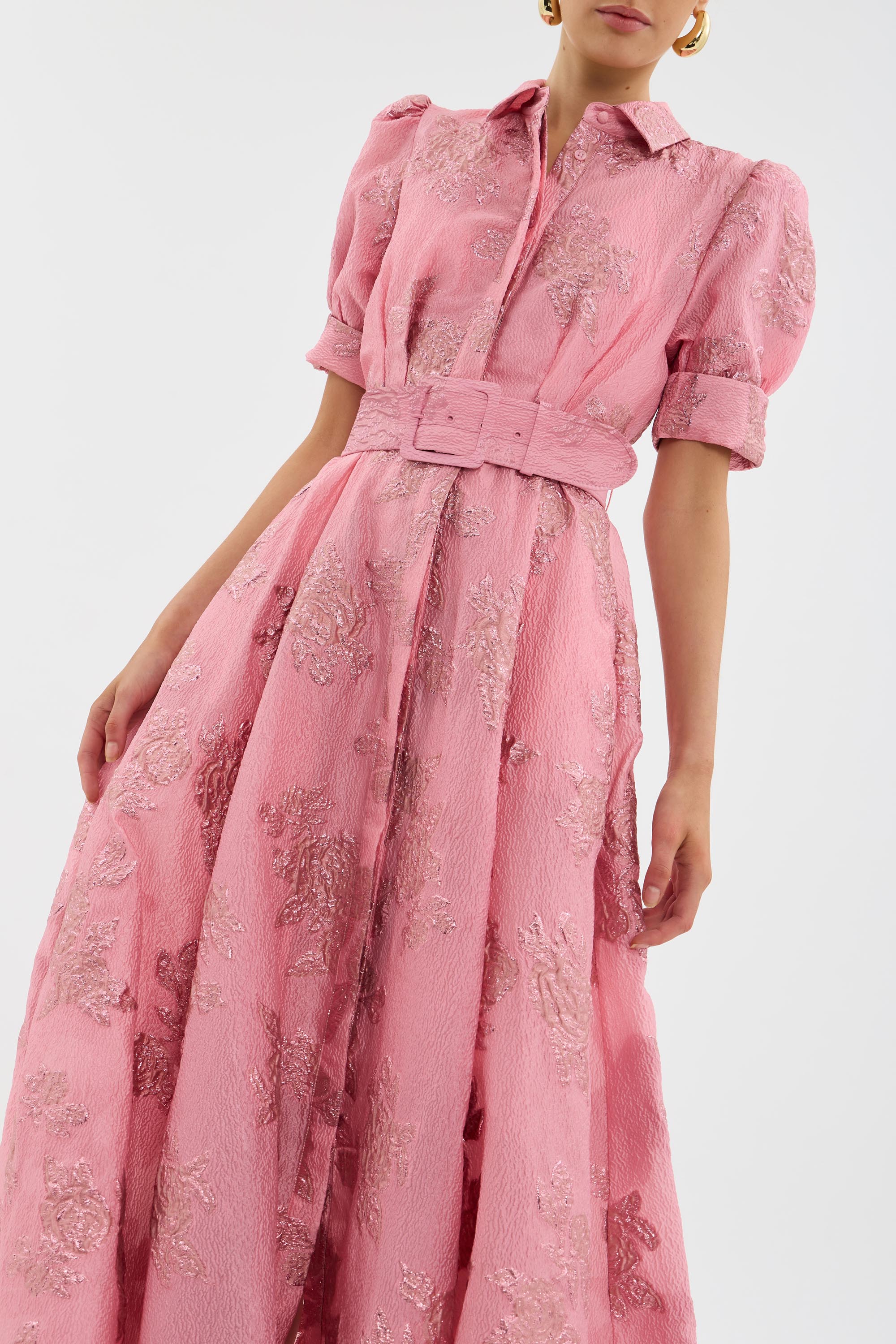 Aria™ | Vestido Corto con Mangas Abullonadas